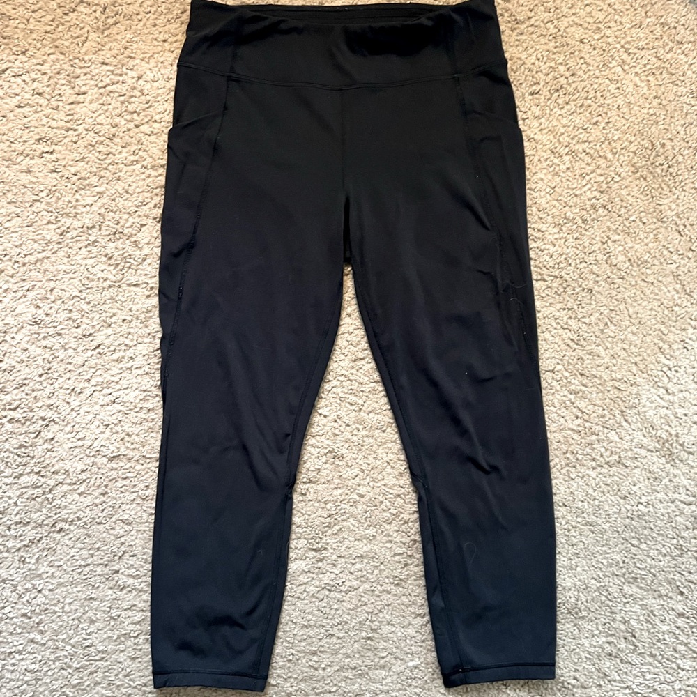 Cropped lulu lemons leggings